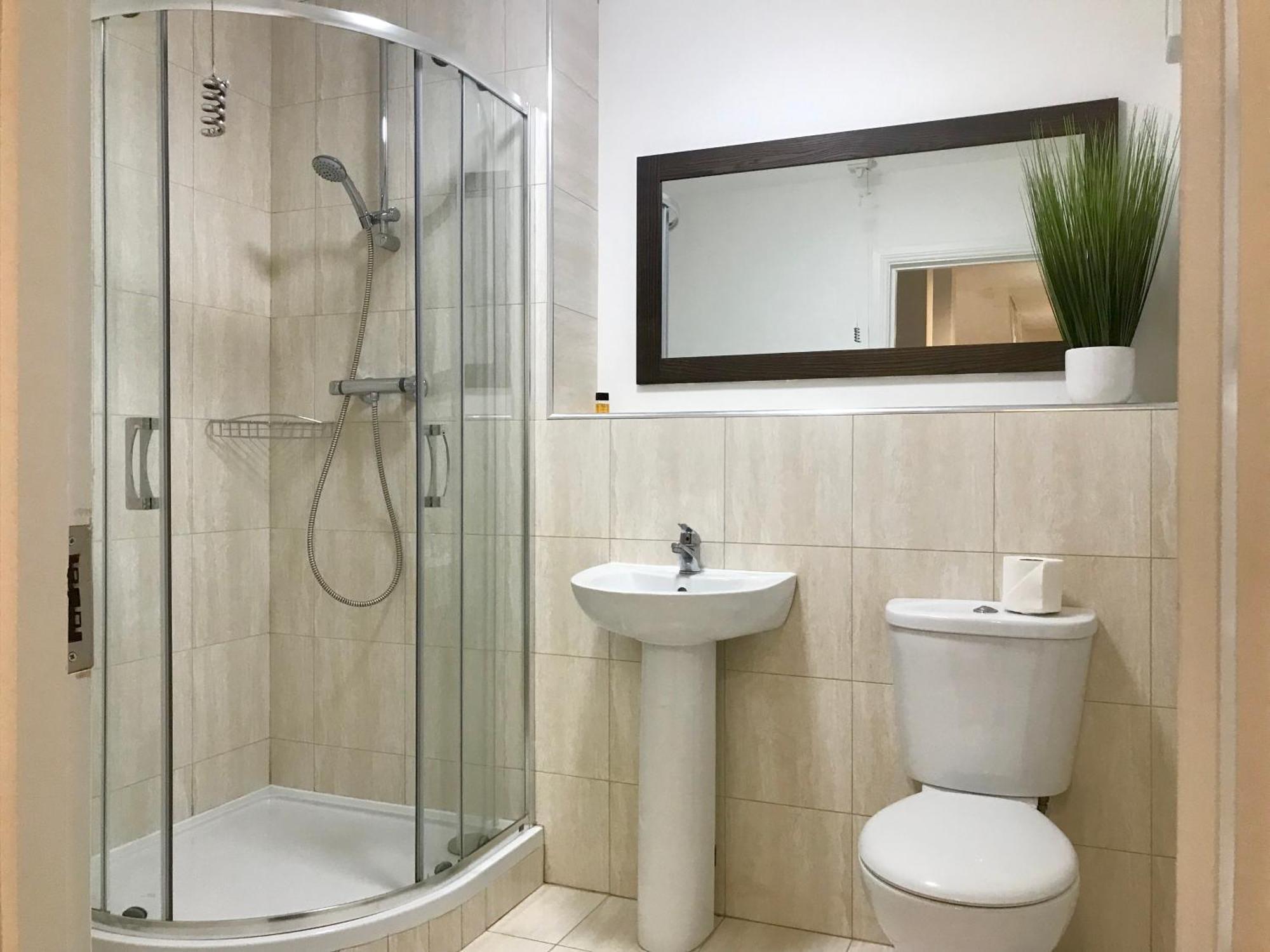 4 Bed Duplex Apartment, Belfast Eksteriør billede